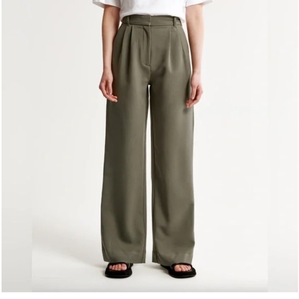 Abercrombie & Fitch Sage Wide Leg Trousers